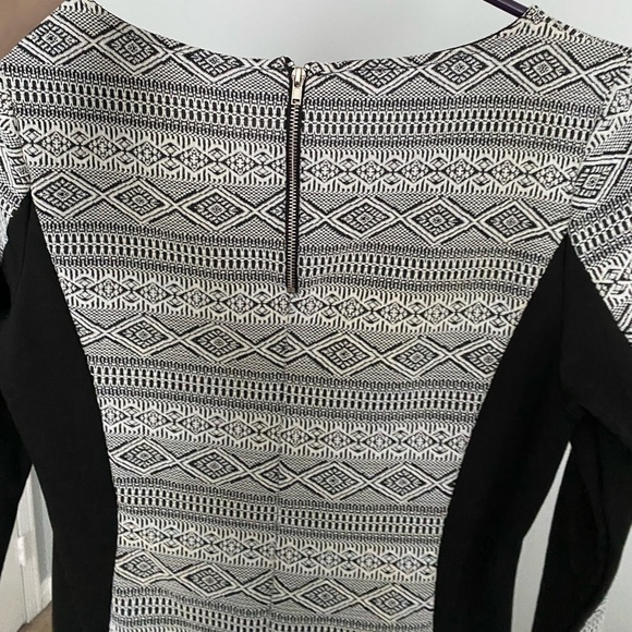 H&M LONG SLEEVE MINI DRESS 😍🥰 - Picture 4 of 5